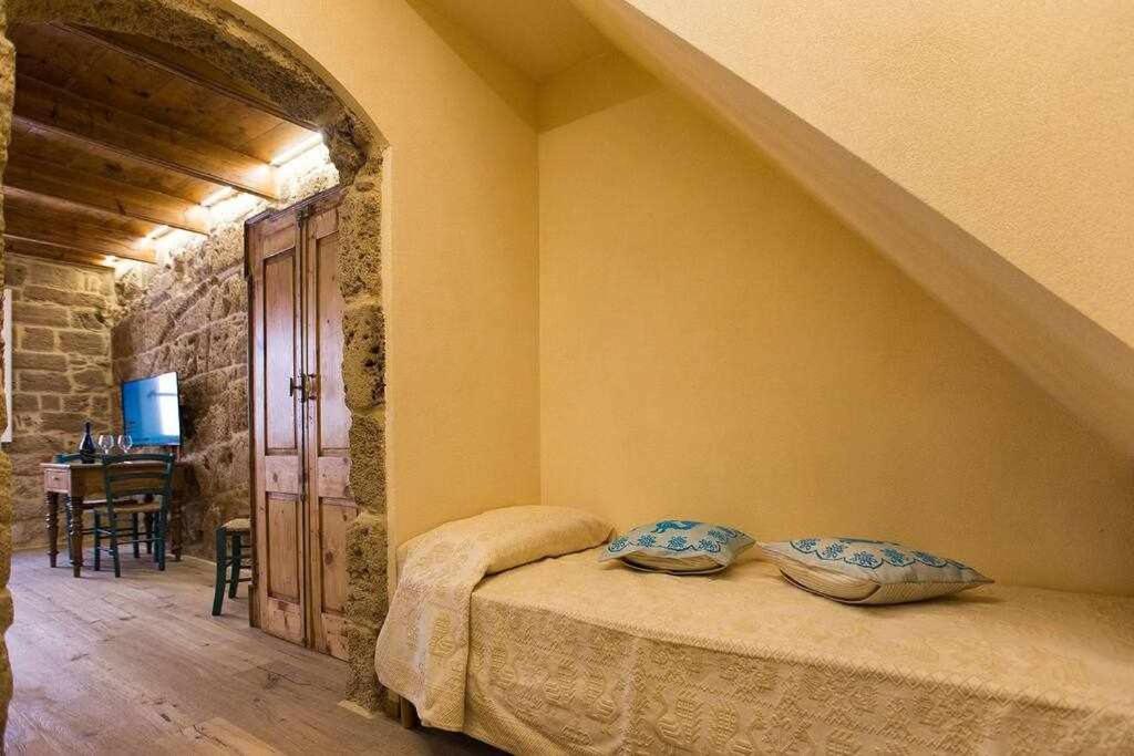 Grand Suite Gioberti Elegante Nel Cuore Di Alghero Luaran gambar