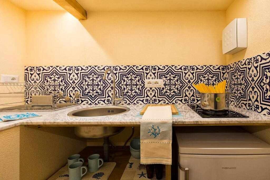 Grand Suite Gioberti Elegante Nel Cuore Di Alghero Luaran gambar