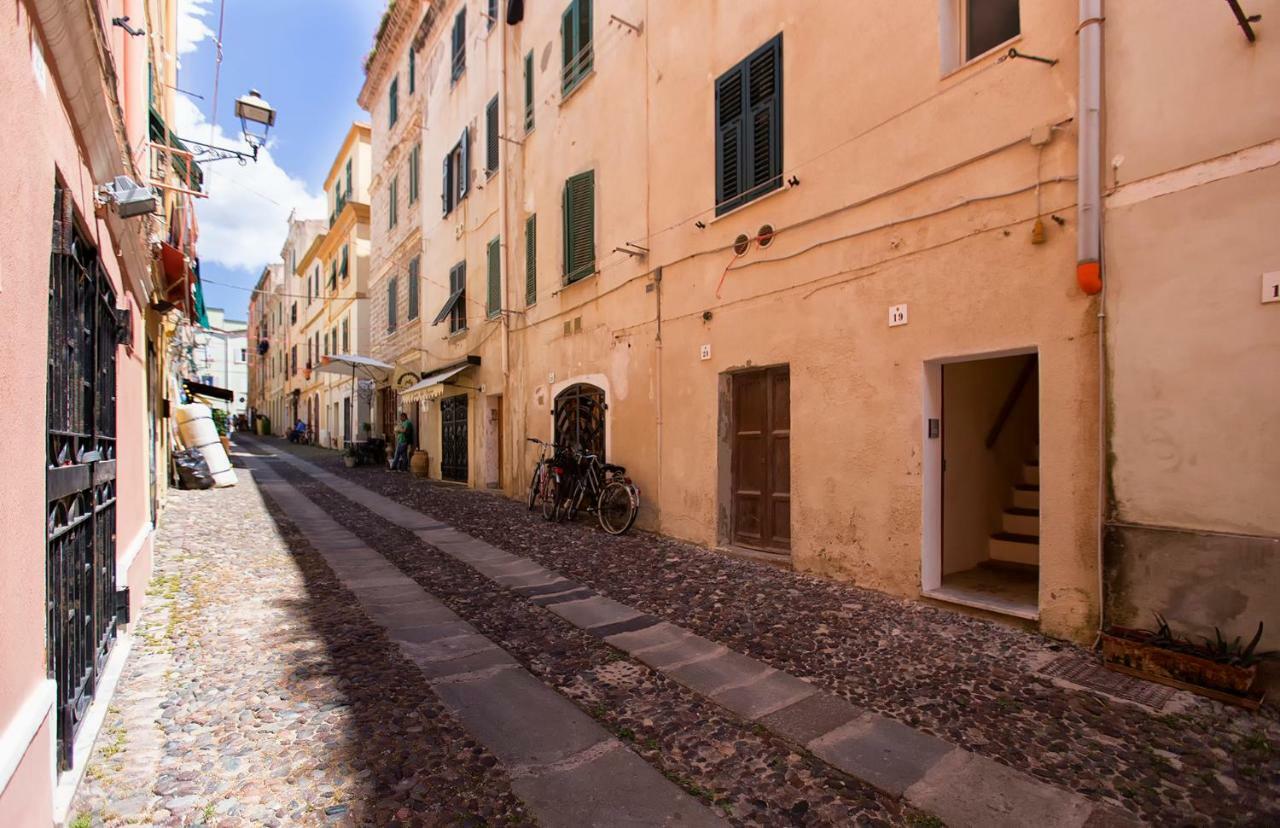 Grand Suite Gioberti Elegante Nel Cuore Di Alghero Luaran gambar